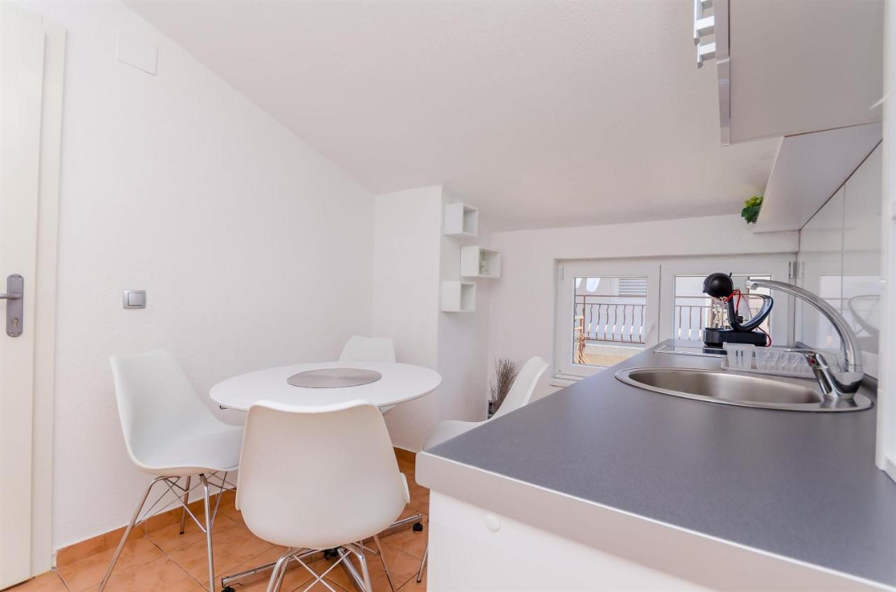Apartment Ljubica Okrug Gornji Kültér fotó